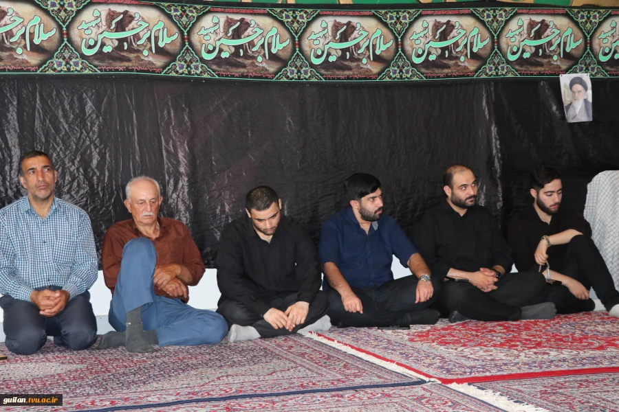 برگزاری مراسم عزاداری ماه محرم و شهادت اباعبدالله الحسین (ع) در آموزشکده ملی مهارت شهید رجایی لاهیجان 
 6